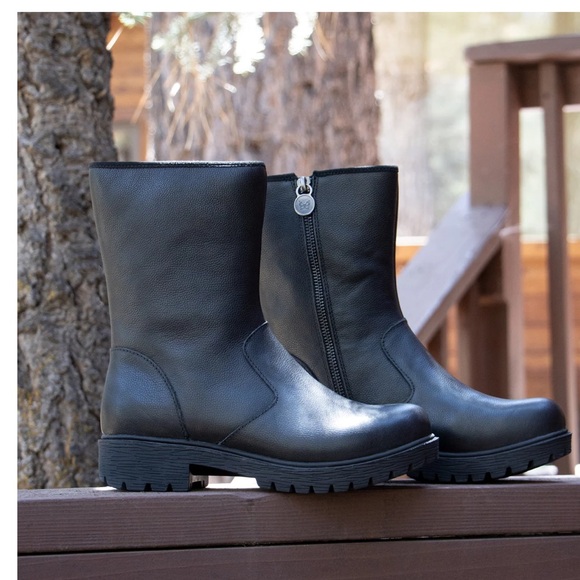 ALEGRIA CHALET RAVEN BOOTS.